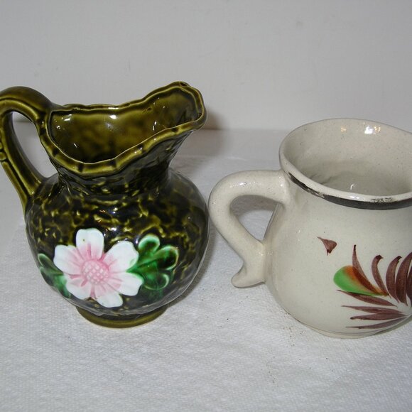 2 ~ Vintage Milk Creamer PITCHERS 5" & 4" Tall Flower Designs NEW Beautiful!! B - Picture 3 of 5